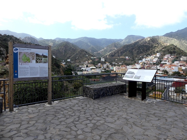P1430087