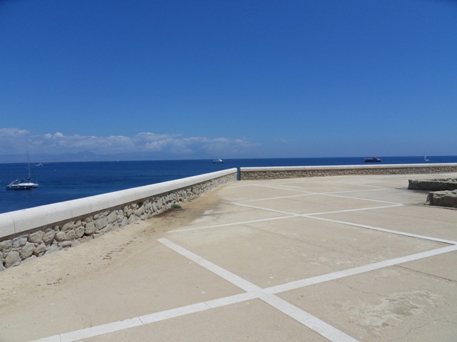 SDC18065