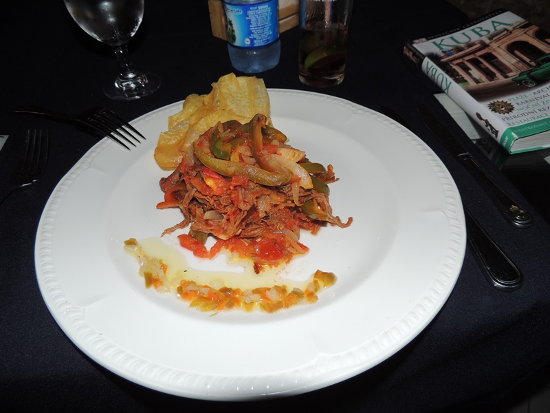 Ropa Vieja-výborné kubánské jídlo 6 CUC v restauraci